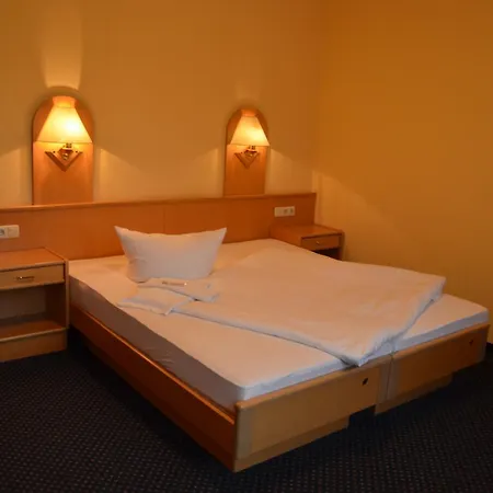 Fritz 3* פוטסדאם